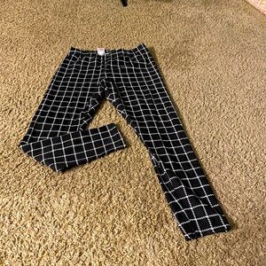 Womens large black&white plaid leggings